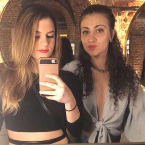 Meet your Posher, Julia